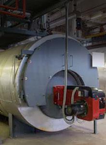 AUTOKLĀVA OPERATORS, KAS DEZINFICĒ