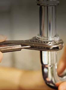 SANITĀRTEHNISKO IEKĀRTU MONTĒŠANA, APKOPE UN REMONTS